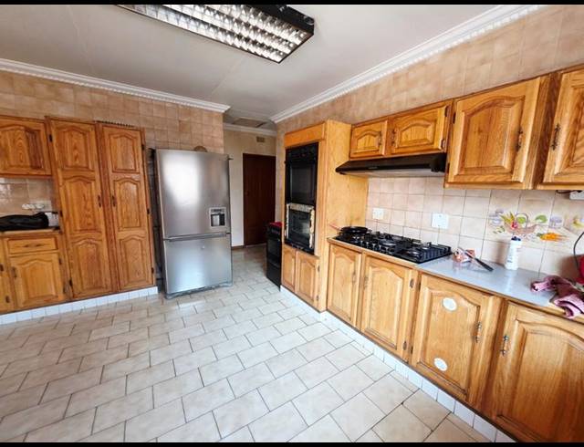 1 BEDROOM PROPERTY TO RENT IN BENONI CENTRAL